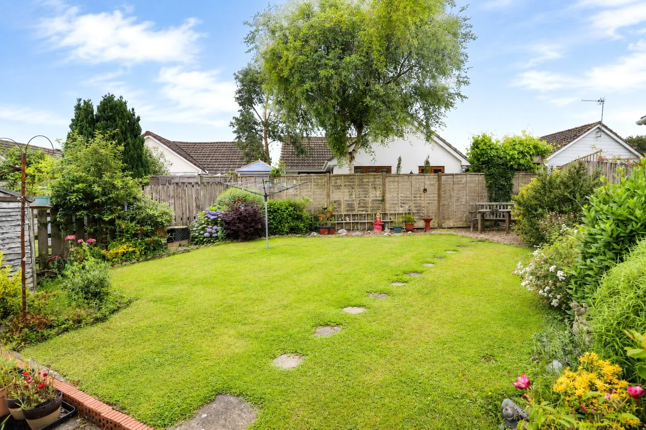 Stoats Close, South Molton, EX36, photo 2