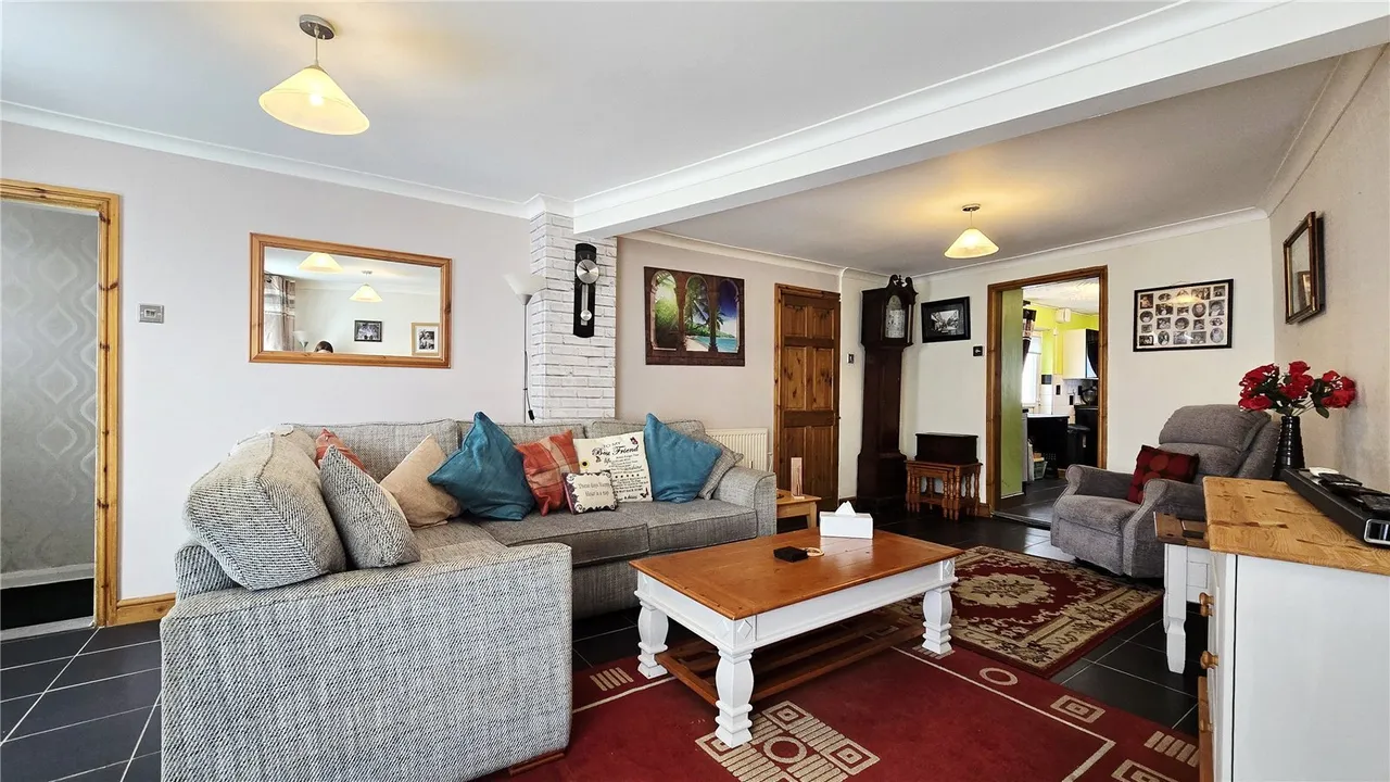 Vulcan Street, Holyhead, LL65, photo 2