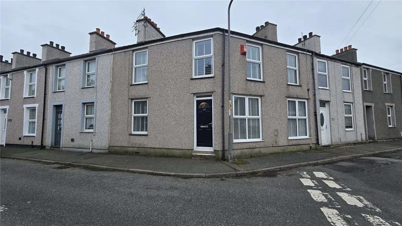 3 bed house for sale, Vulcan Street, Holyhead, LL65