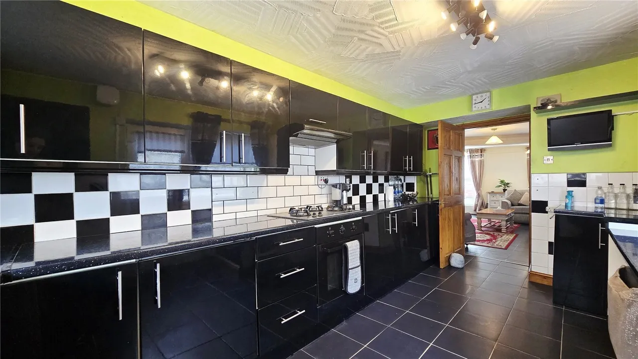 Vulcan Street, Holyhead, LL65, photo 4