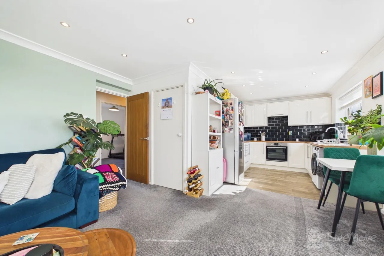 Holywell Avenue, Folkestone, CT19, photo 5