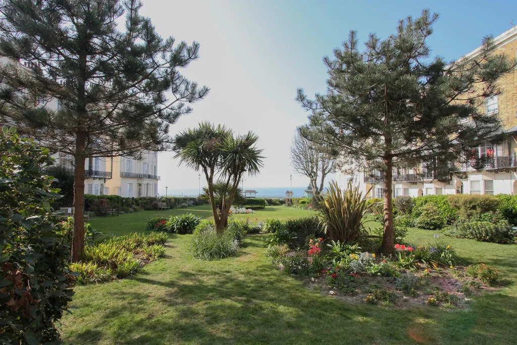 Marine Square, Brighton, East Sussex, BN2, photo 9