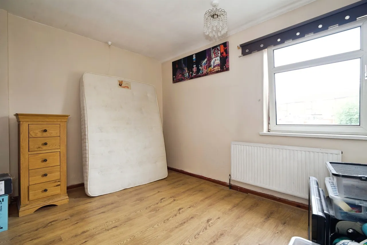 Harwood Terrace, Barnsley, S71, photo 9