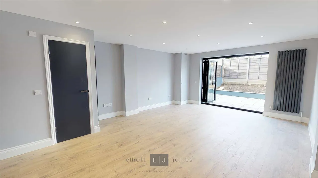 Church Hill, Loughton, IG10, photo 5