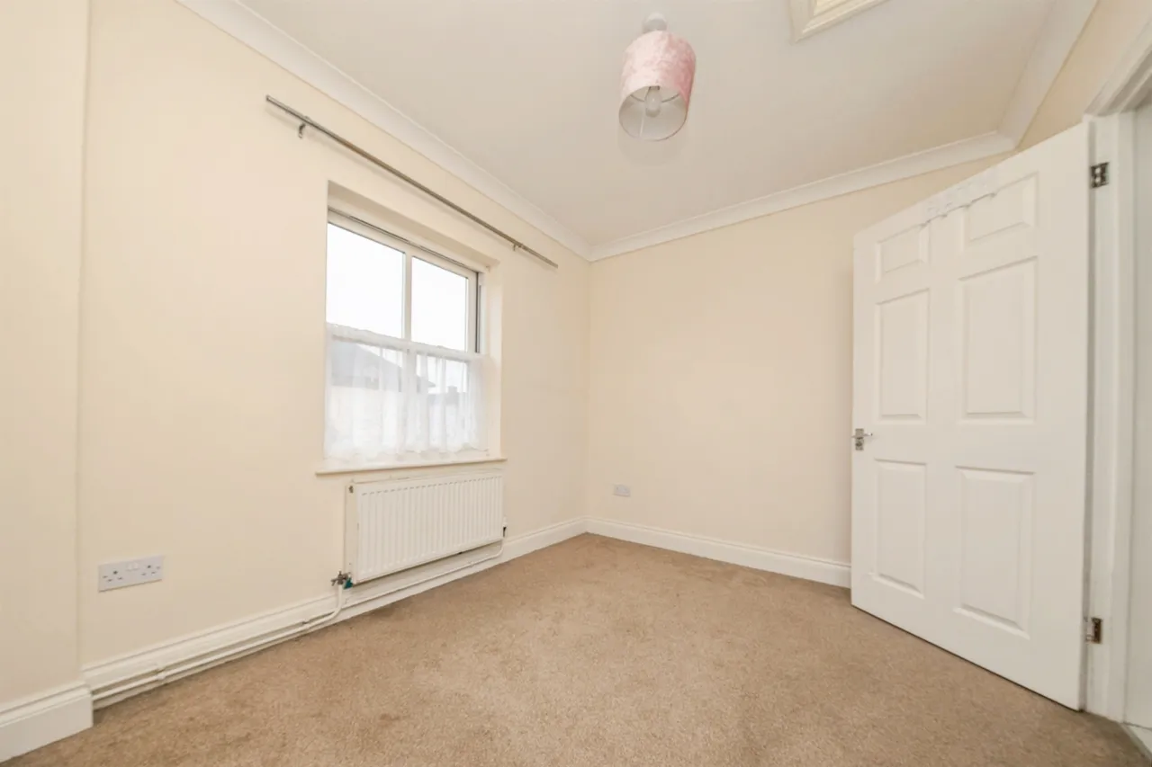 Station Road, Dovercourt, Harwich, photo 12