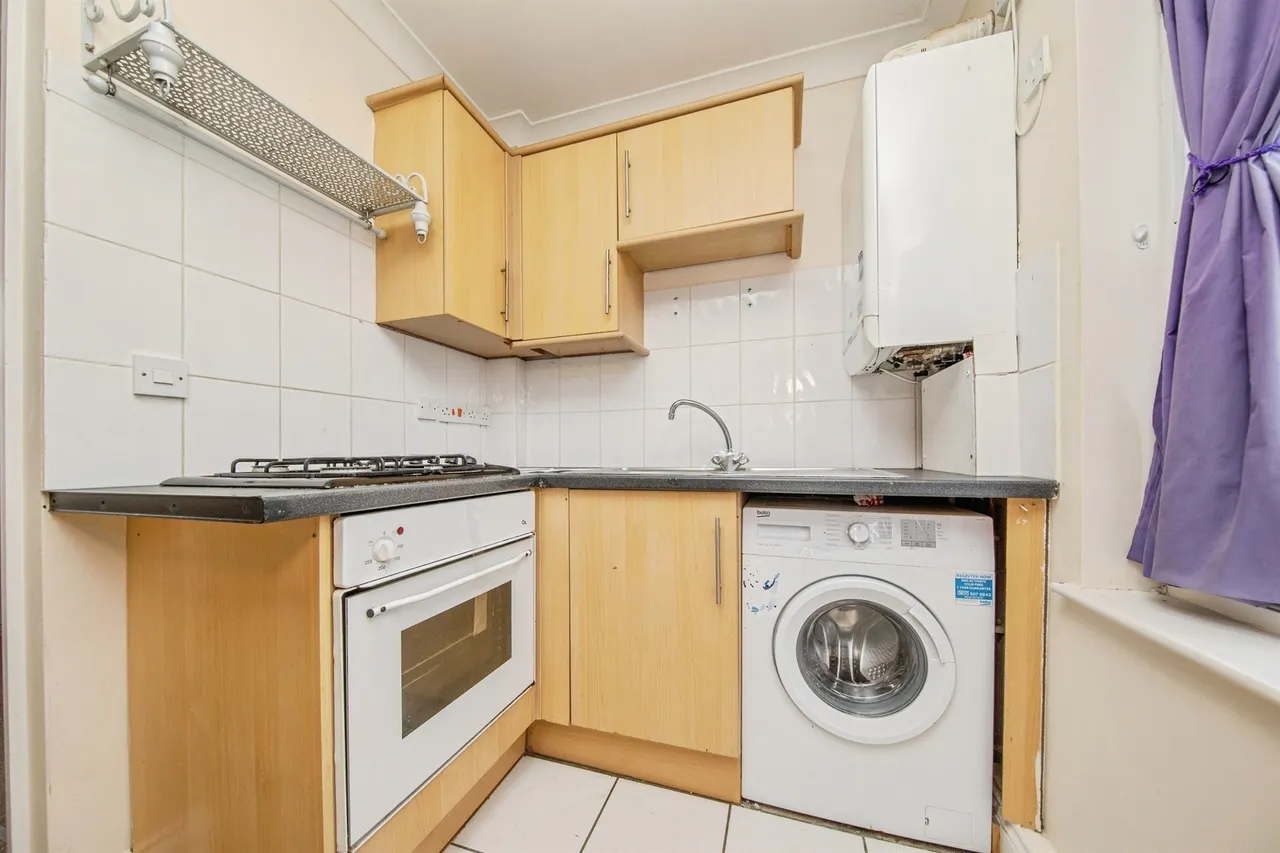 Station Road, Dovercourt, Harwich, photo 6
