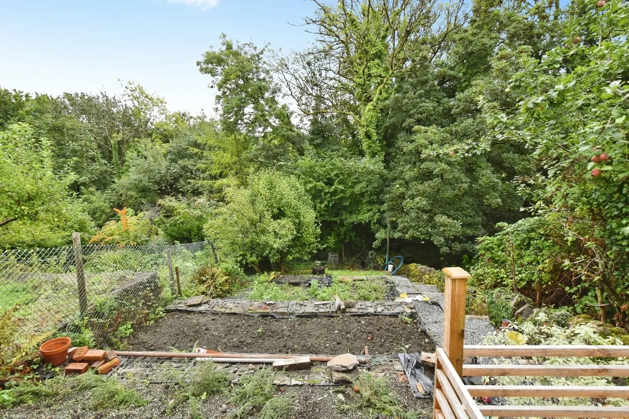 New Road, Ynysmeudwy, SA8, photo 17