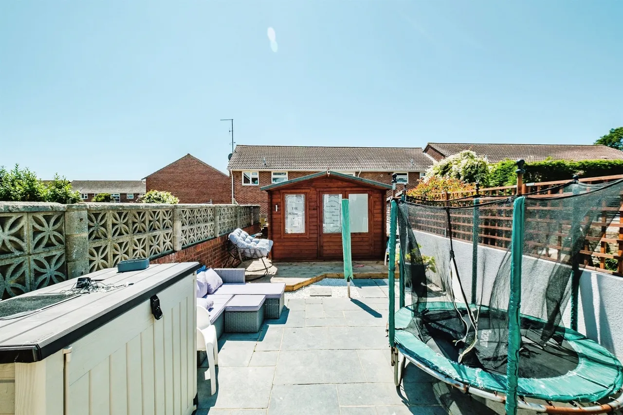 Penhill Road, Lancing, BN15, photo 9