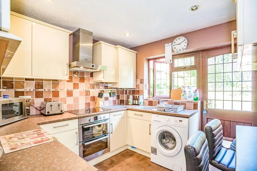 Goldthorpe Gardens, Lower Earley, RG6, photo 3