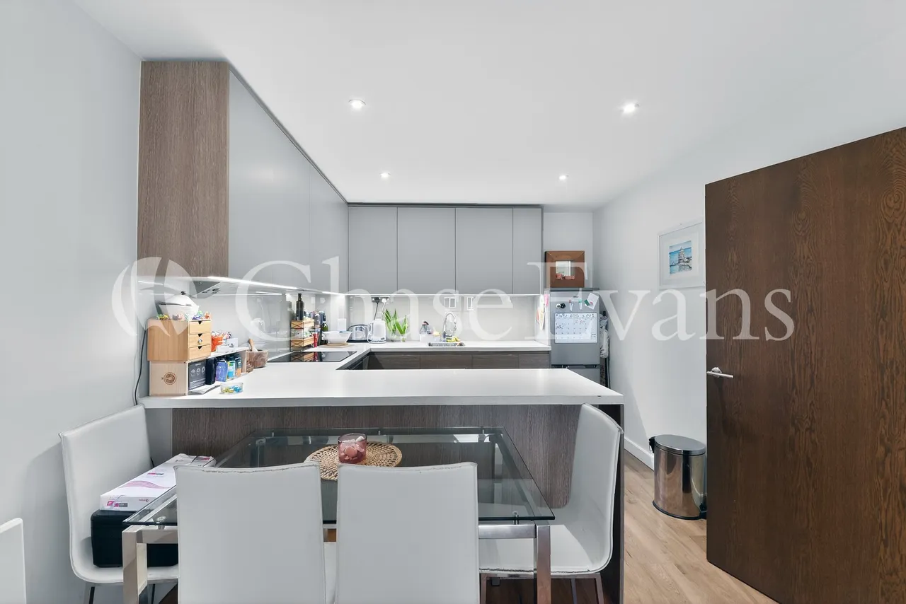 Constantine House, Boulevard Drive, Colindale, London, NW9, photo 5