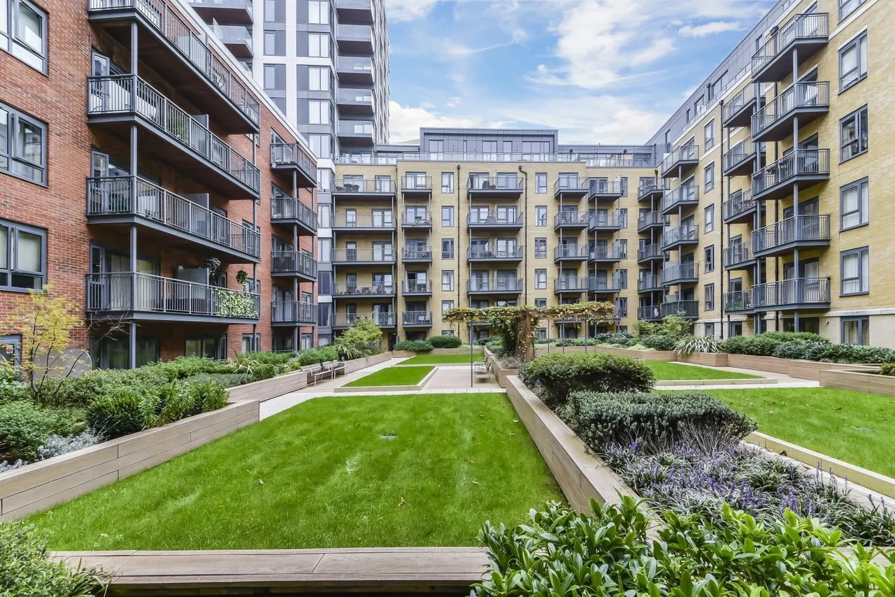 Constantine House, Boulevard Drive, Colindale, London, NW9, photo 10