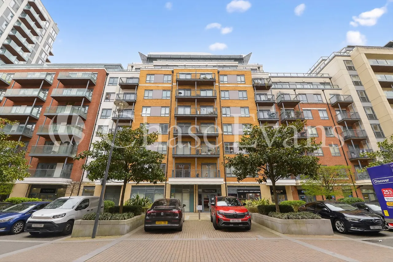 Constantine House, Boulevard Drive, Colindale, London, NW9, photo 9