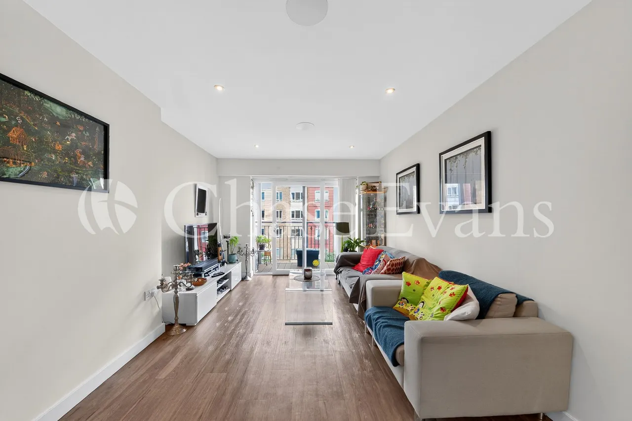 Constantine House, Boulevard Drive, Colindale, London, NW9, photo 6