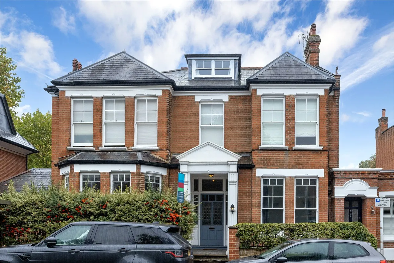 1 bed flat for sale, Sandycombe Road, Kew, TW9