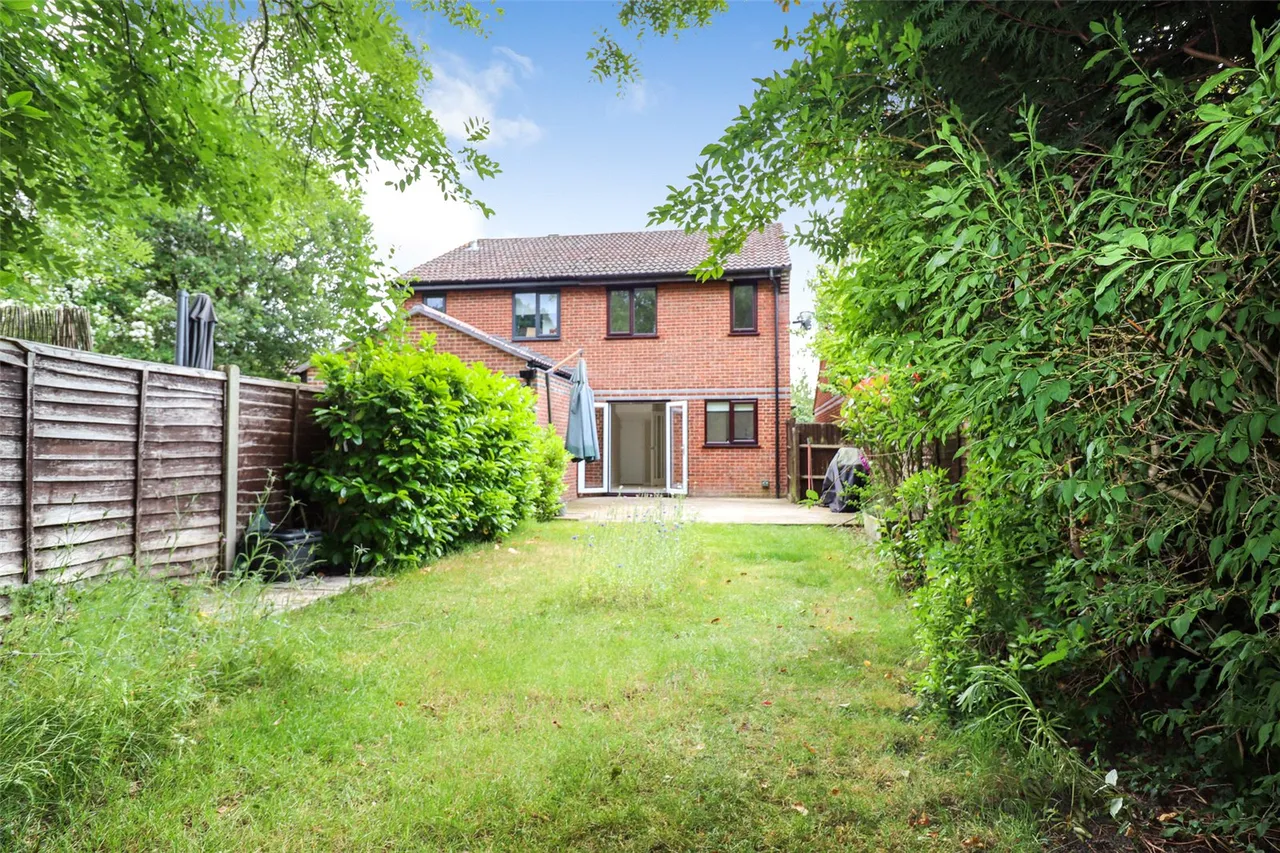 Swaledale Gardens, Fleet, GU51, photo 8