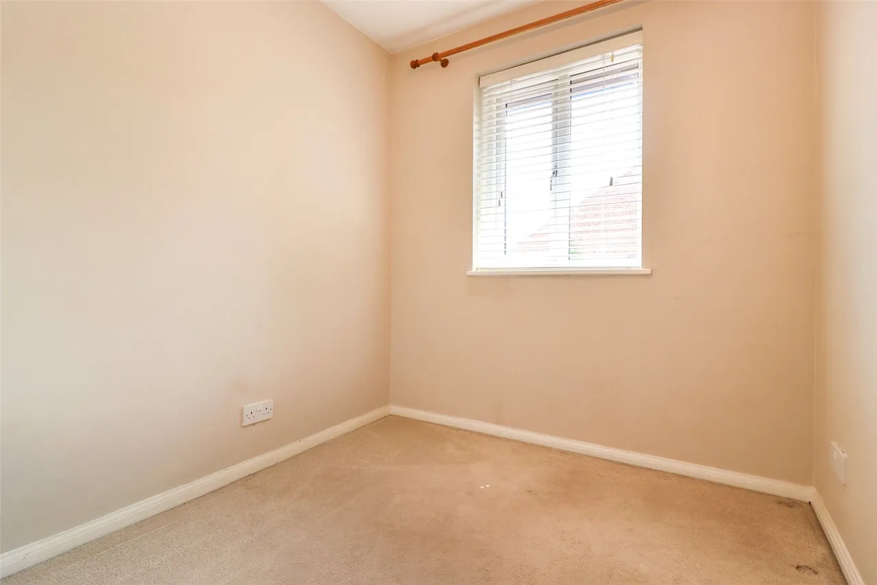 Swaledale Gardens, Fleet, GU51, photo 10