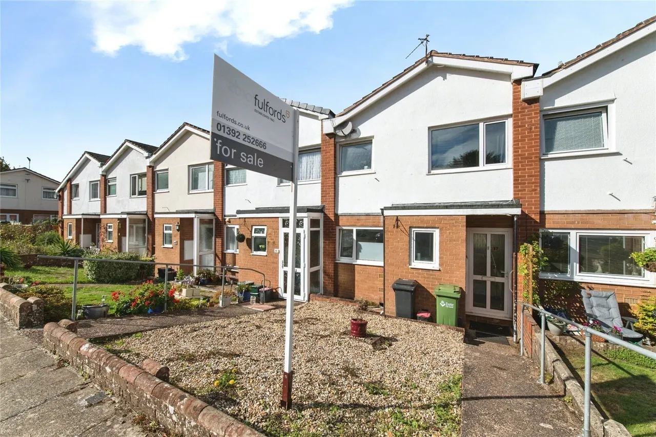 3 bed house for sale, Vine Close, Exeter, EX2