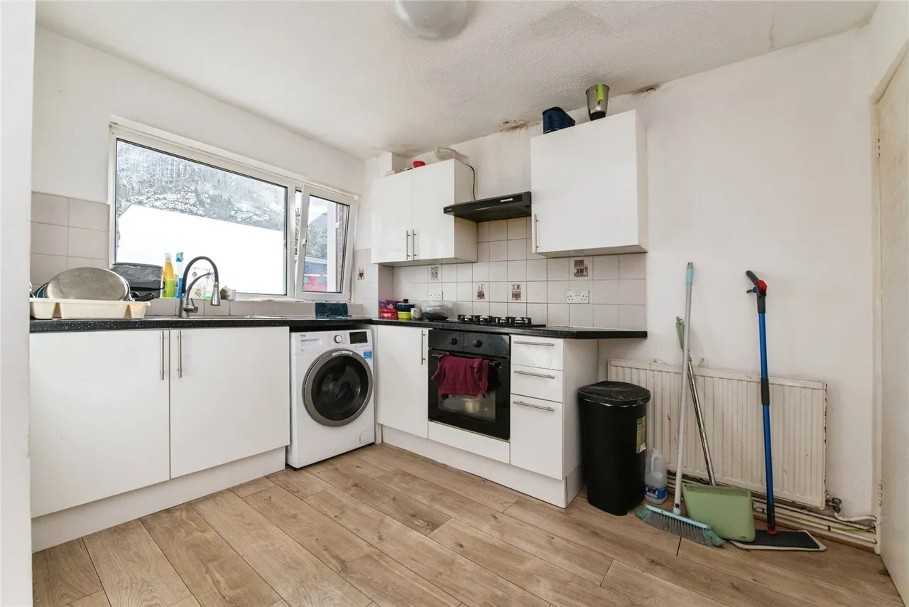 Vine Close, Exeter, EX2, photo 2