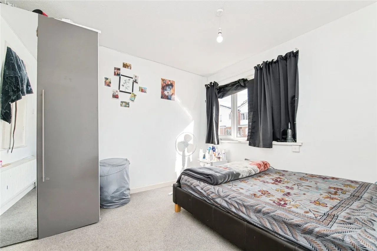 Vine Close, Exeter, EX2, photo 13