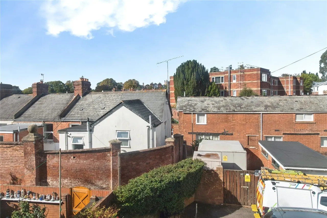 Vine Close, Exeter, EX2, photo 15