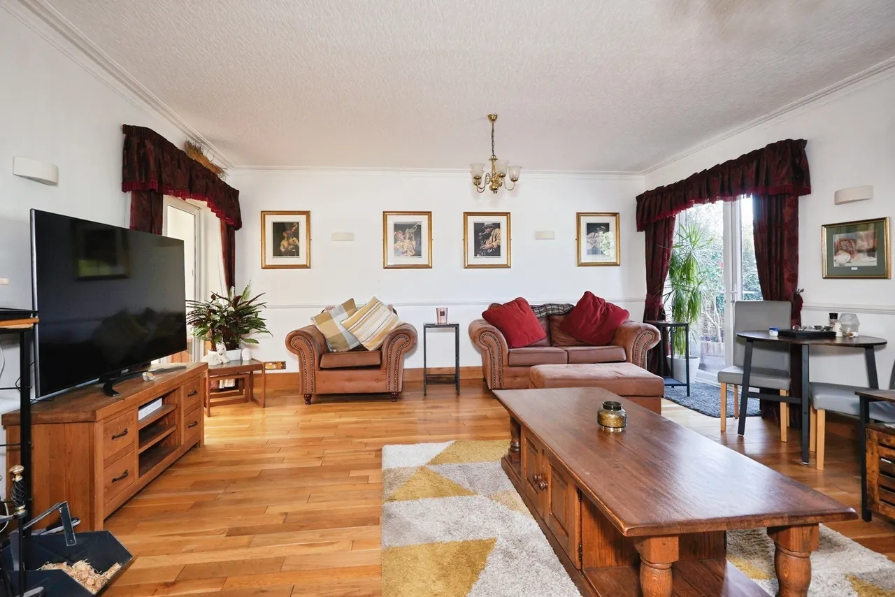 Cherry Garden Avenue, Folkestone, Kent, CT19, photo 28