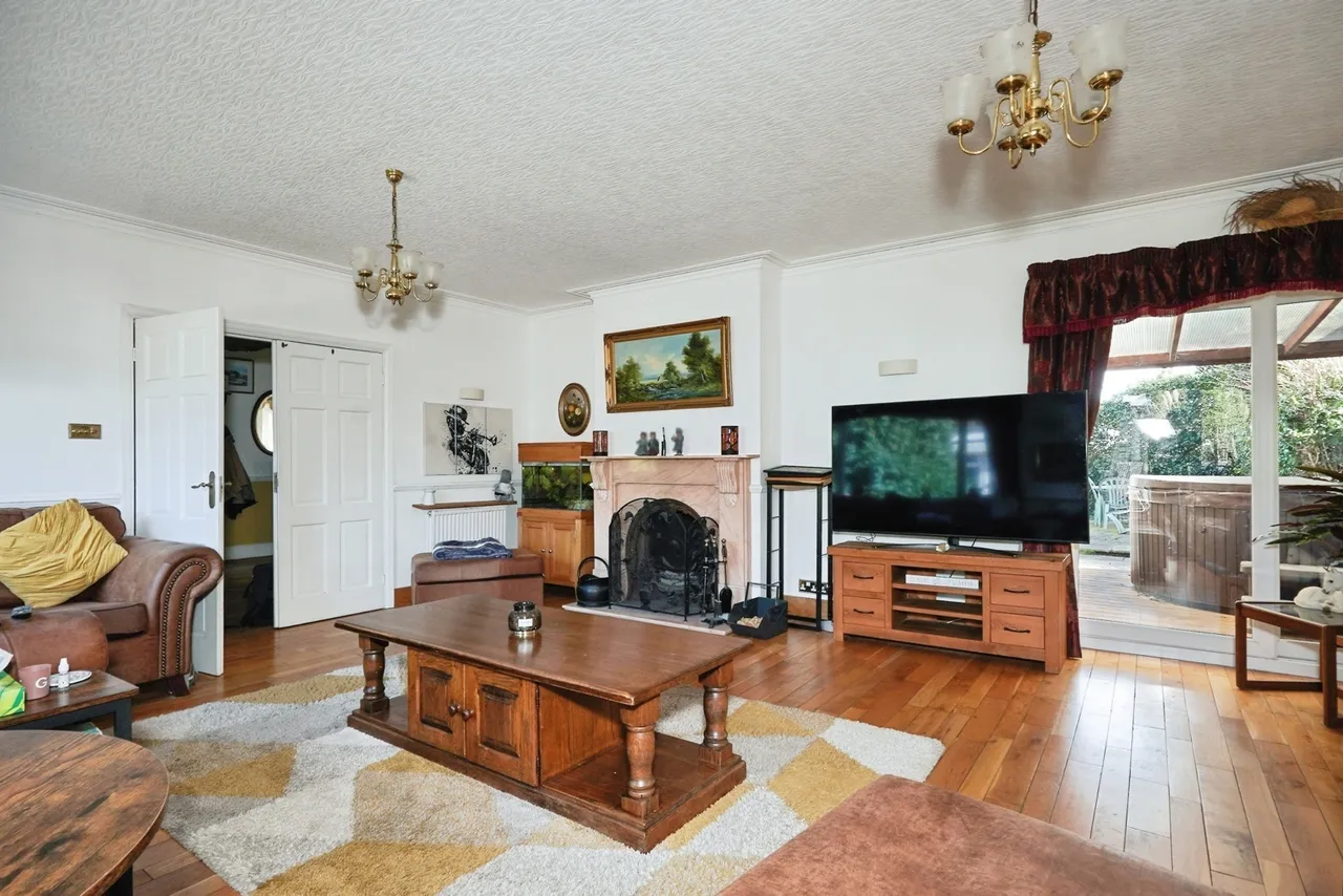 Cherry Garden Avenue, Folkestone, Kent, CT19, photo 14