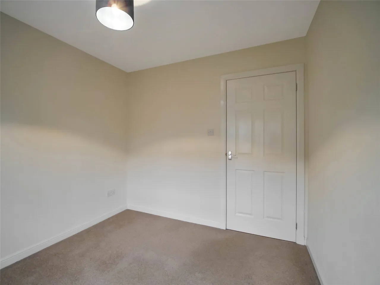St. Mungos Road, Cumbernauld, G67, photo 14