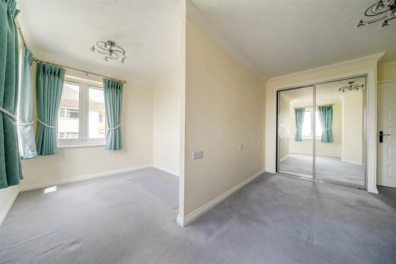 Rowe Avenue, Peacehaven, BN10, photo 8