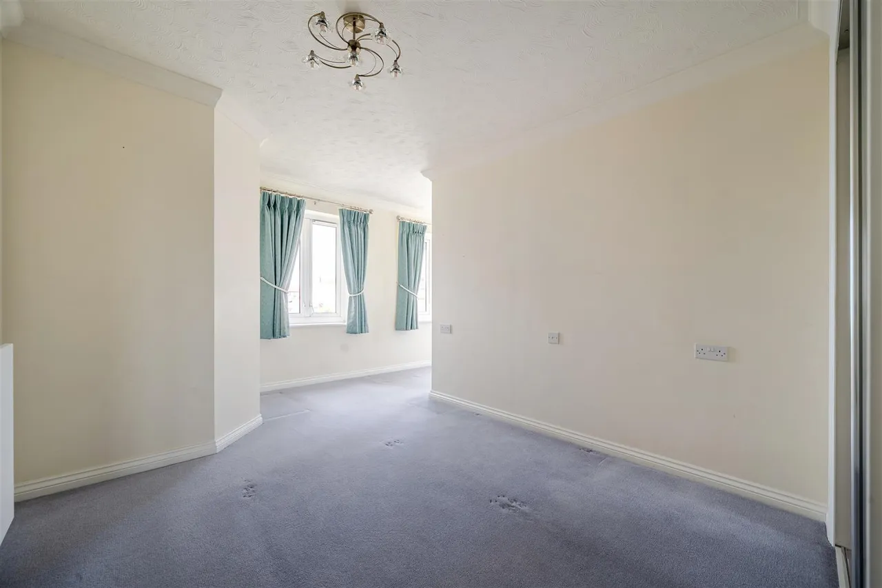 Rowe Avenue, Peacehaven, BN10, photo 7