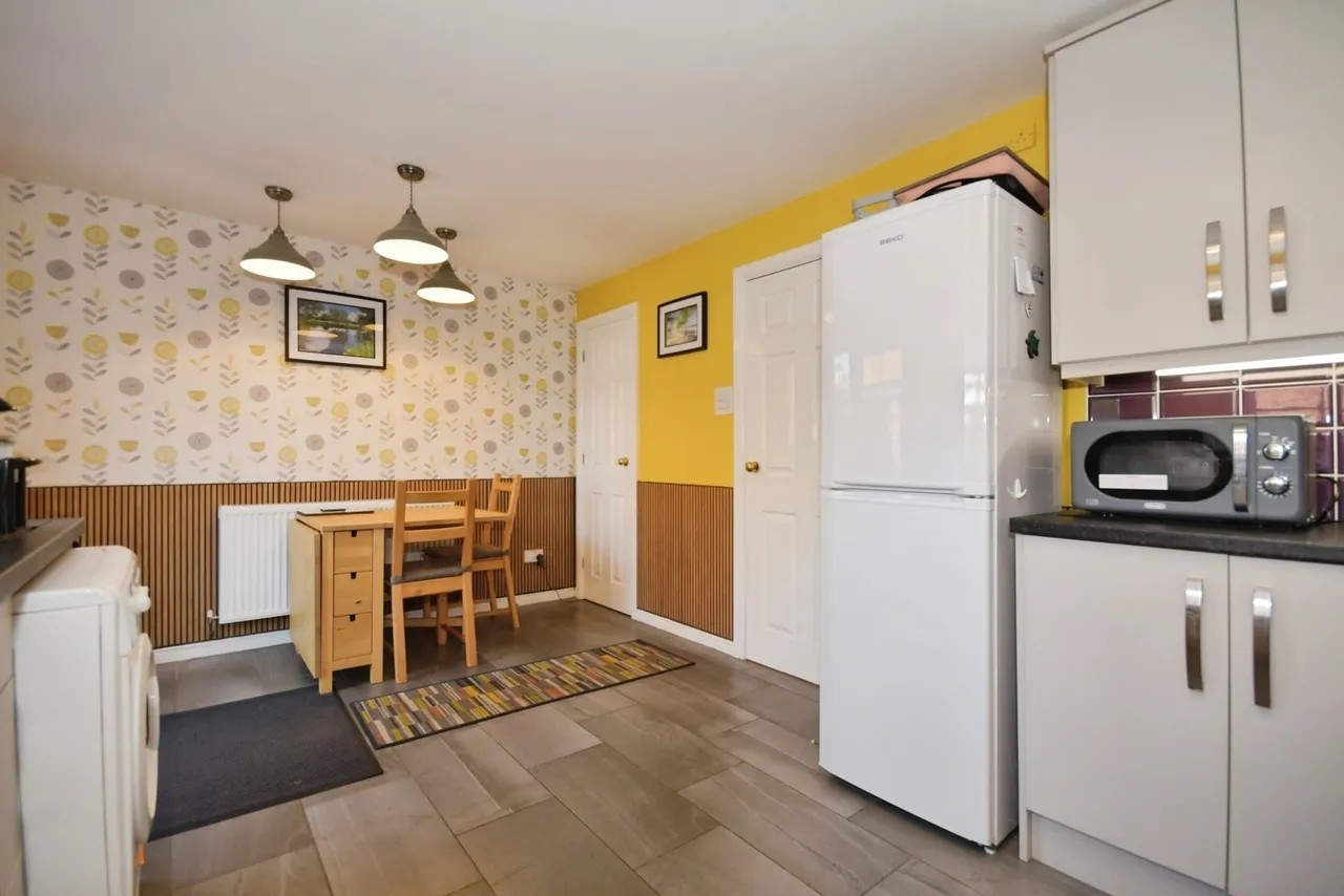 West Croft Drive, CHESTERFIELD, Derbyshire, S43, photo 5