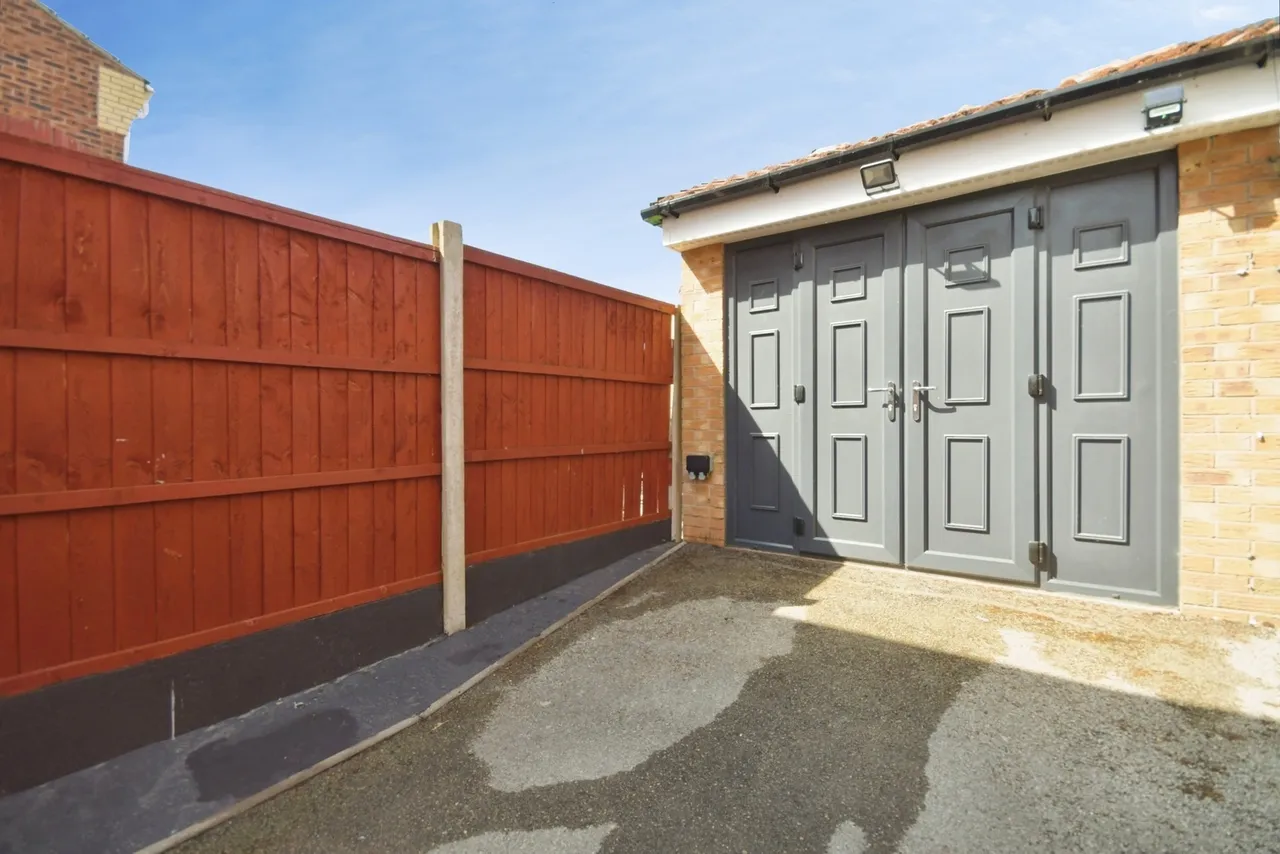 West Croft Drive, CHESTERFIELD, Derbyshire, S43, photo 20