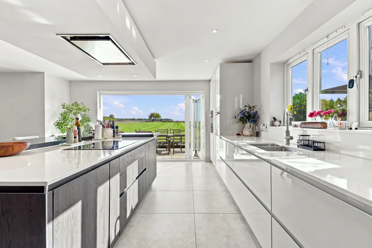 Slough Road, Allens Green, CM21, photo 8
