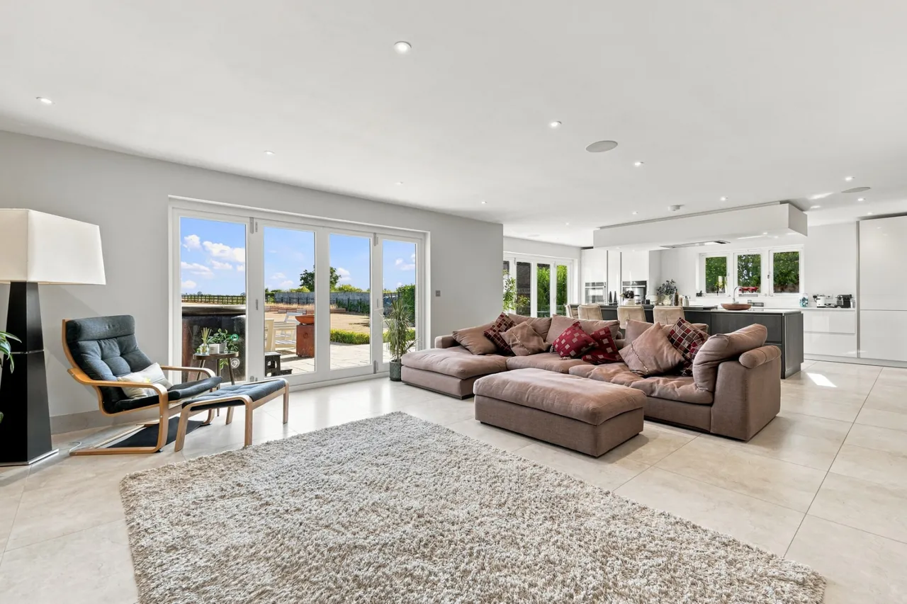 Slough Road, Allens Green, CM21, photo 6
