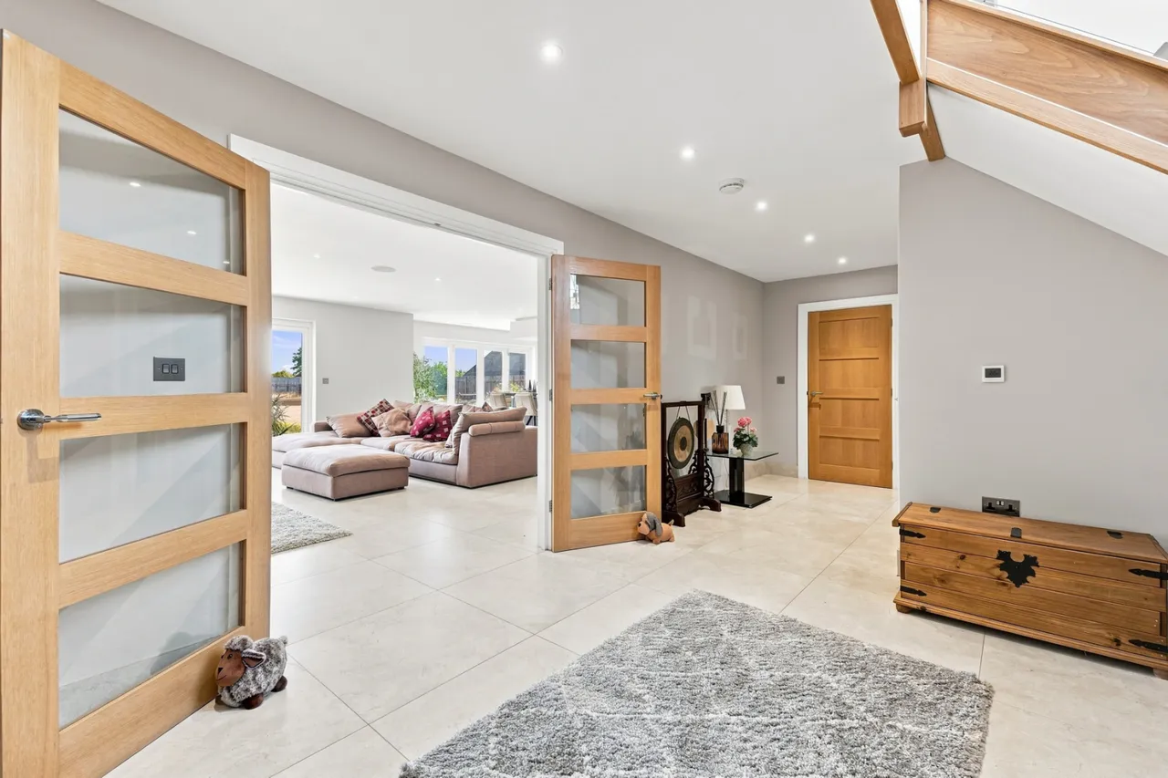 Slough Road, Allens Green, CM21, photo 9