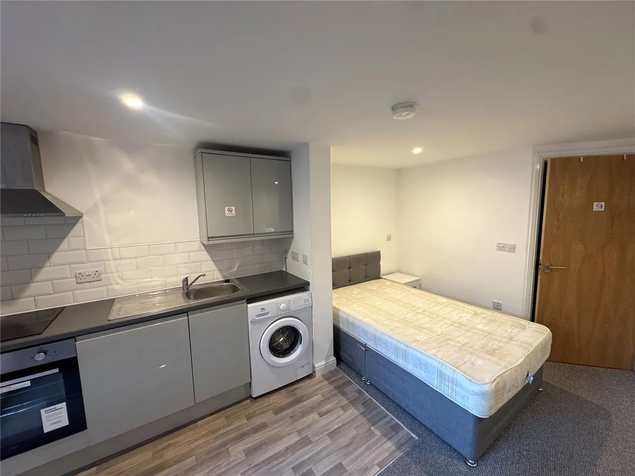 Wolstenholme Square, Liverpool, Merseyside, L1 4JL, photo 4