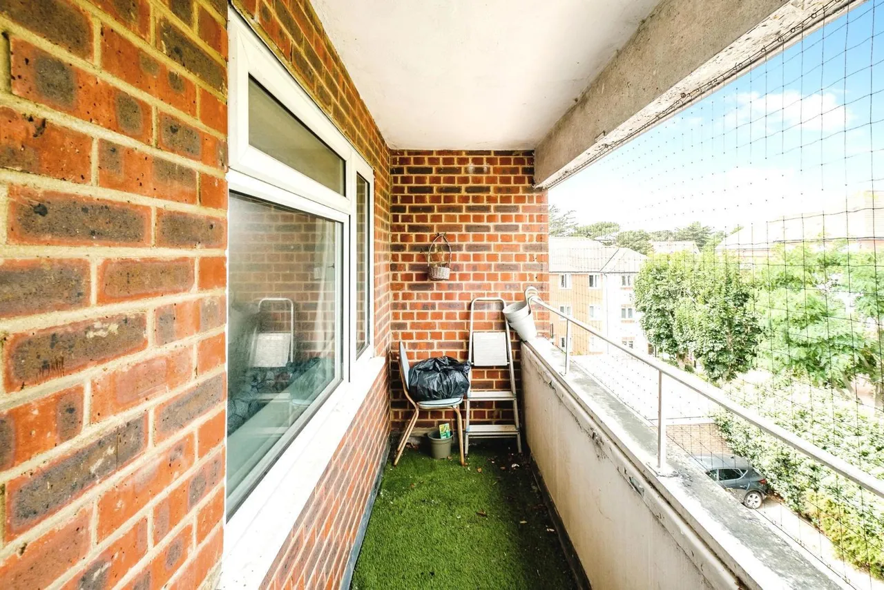 Lansdowne Road, Worthing, BN11, photo 18
