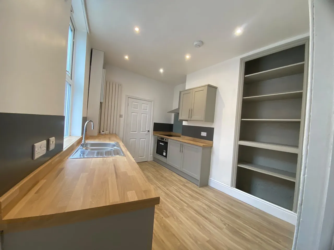 Radford Avenue, Kidderminster, DY10, photo 3