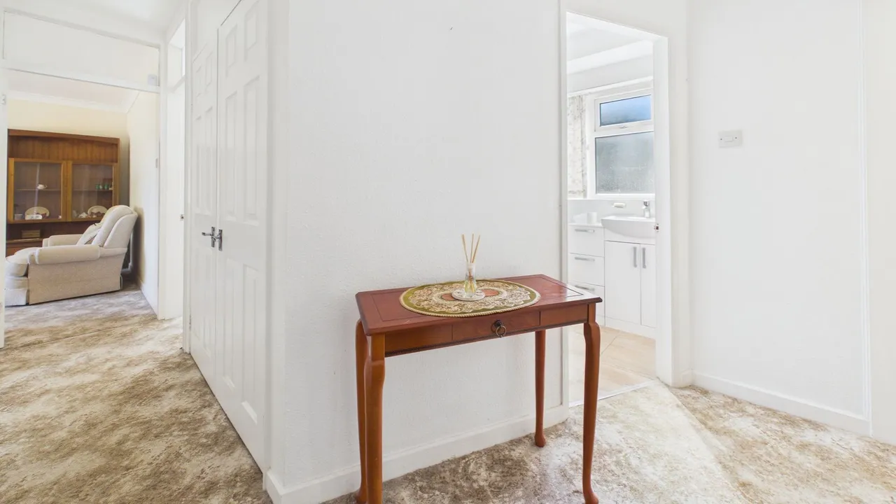 Manor Court, Bourne, PE10, photo 9
