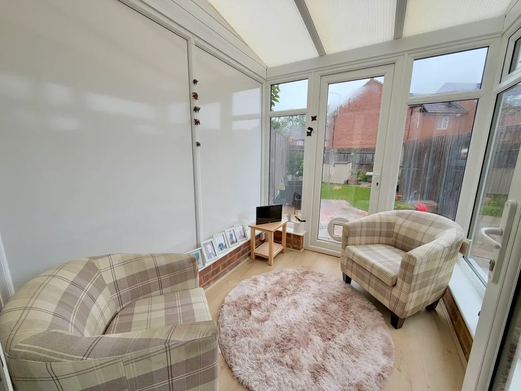 Alabaster Avenue, Houghton Regis, LU5, photo 7