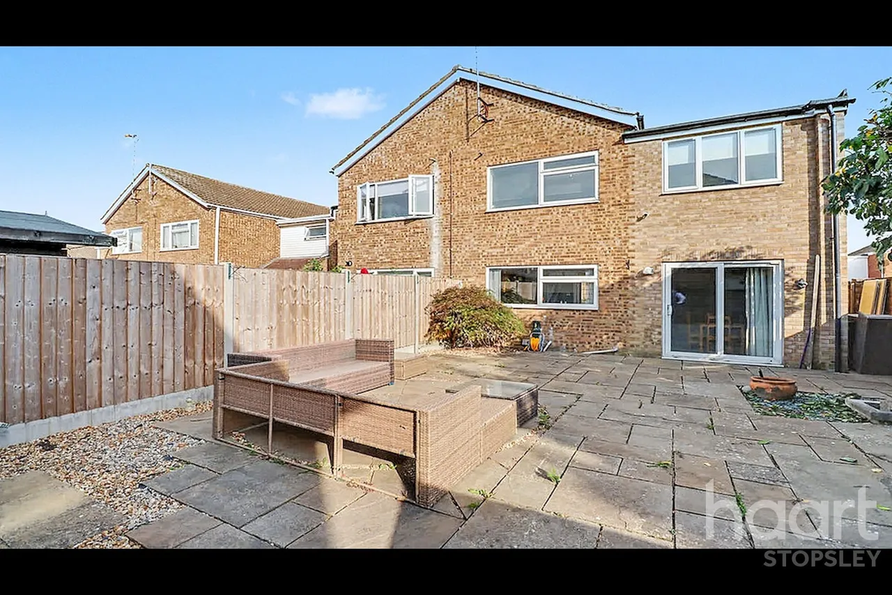 Roedean Close, Luton, LU2, photo 4