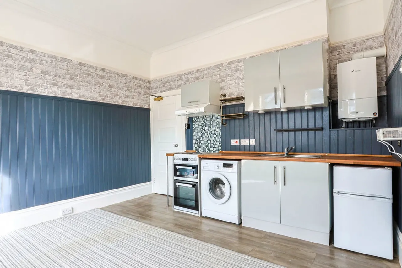 Stourcliffe Avenue, Bournemouth, photo 6