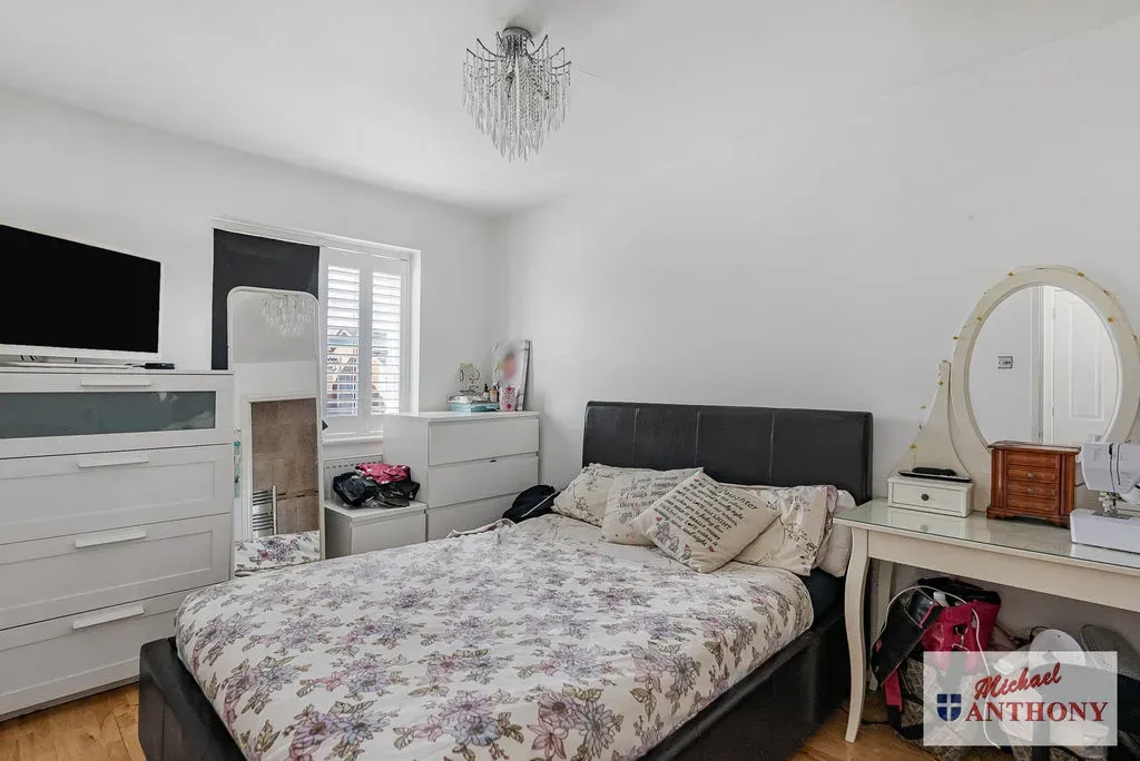 Heydon Court, Bradville, Milton Keynes, Buckinghamshire, MK13 7UQ, photo 8