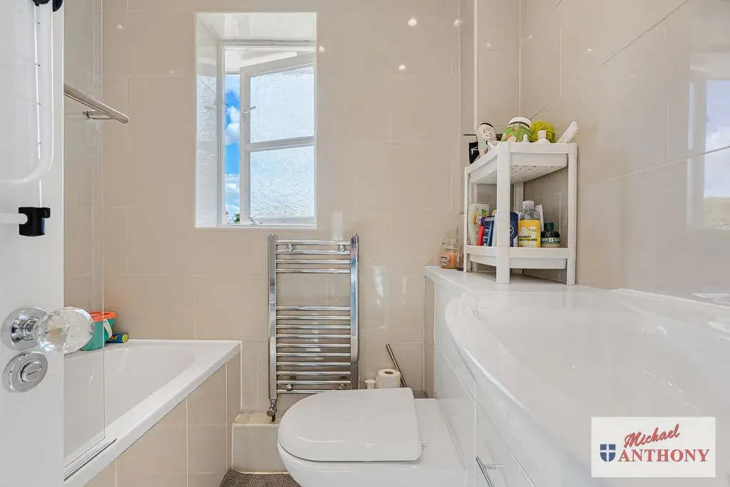 Heydon Court, Bradville, Milton Keynes, Buckinghamshire, MK13 7UQ, photo 12