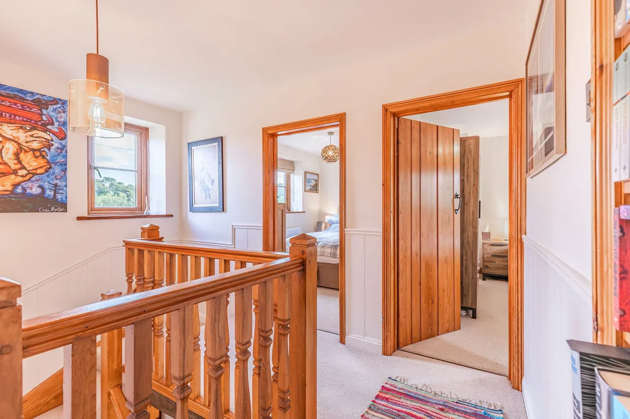 Flint and Brick Cottage in East Runton, photo 11