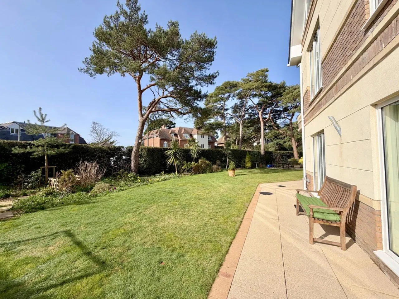 Nairn Road, BH13, photo 29