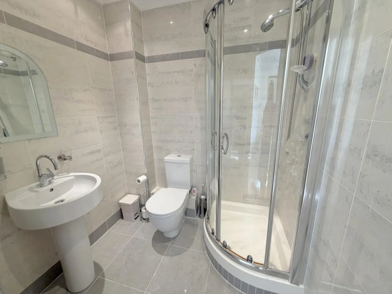 Nairn Road, BH13, photo 21