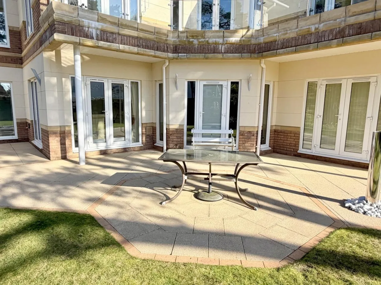 Nairn Road, BH13, photo 32