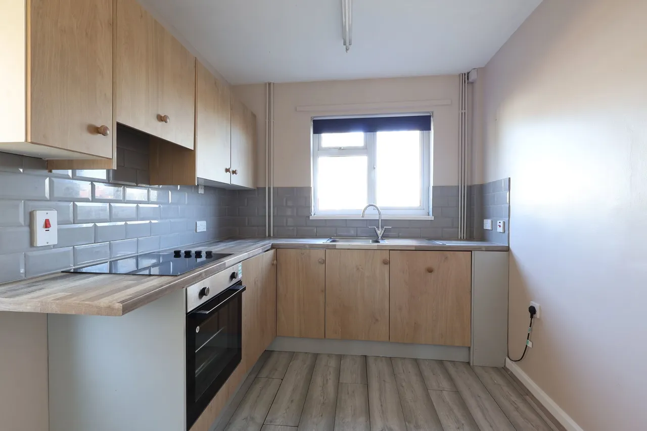 Malmesbury Road, Gloucester, GL4 6BH, photo 4