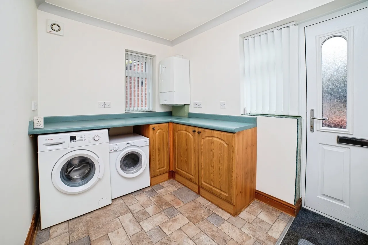 Springwell Street, Huthwaite, NG17, photo 7