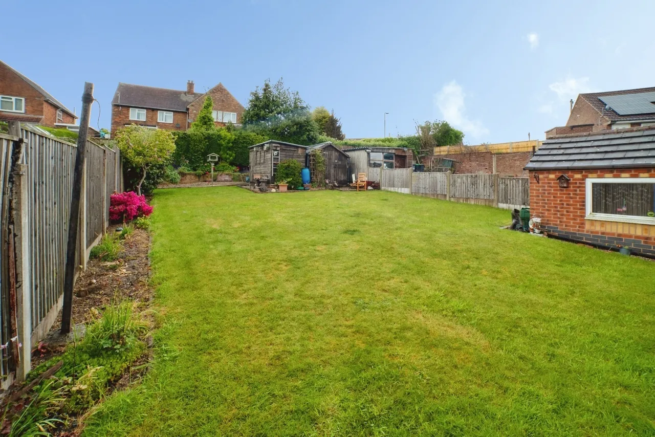 Springwell Street, Huthwaite, NG17, photo 16